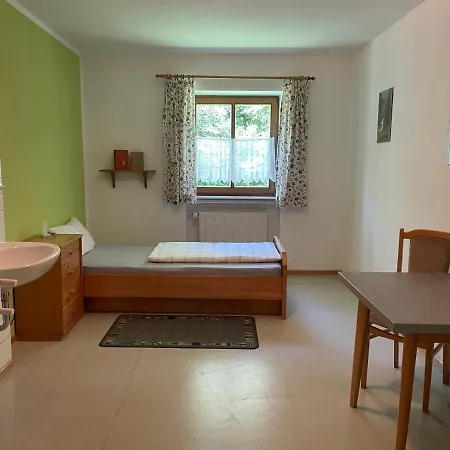 Krug's Family Und Restaurant Weilheim in Oberbayern